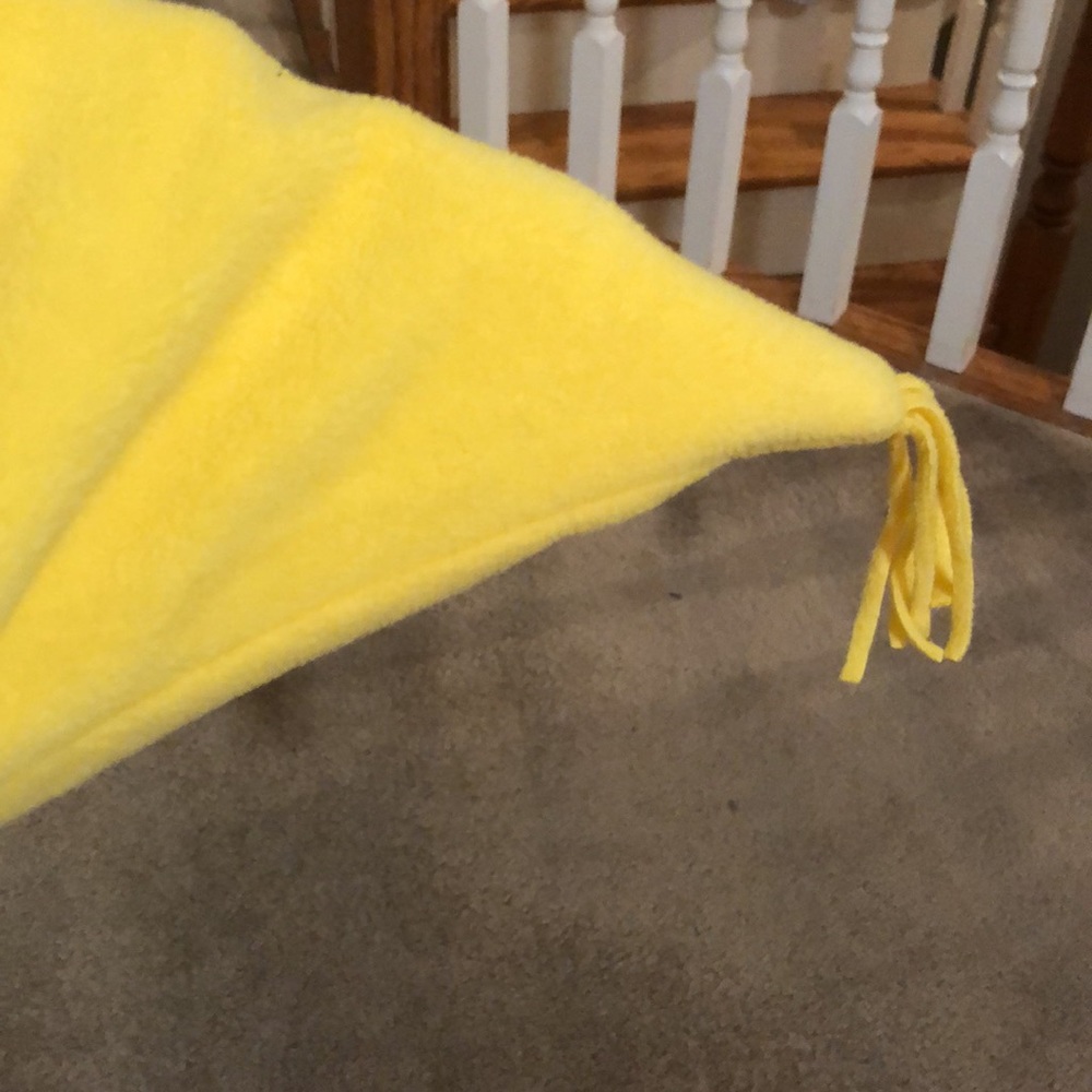 Oshkosh 6/9 month overall coat with hood Pre-loved - Picture 6 of 6